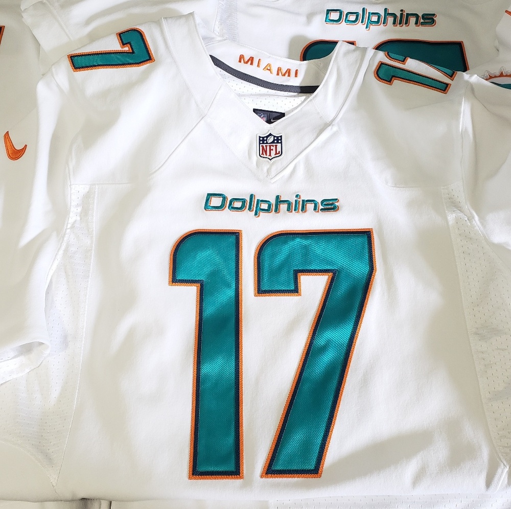 NIKE Miami Dolphins RYAN TANNEHILL Football Jersey